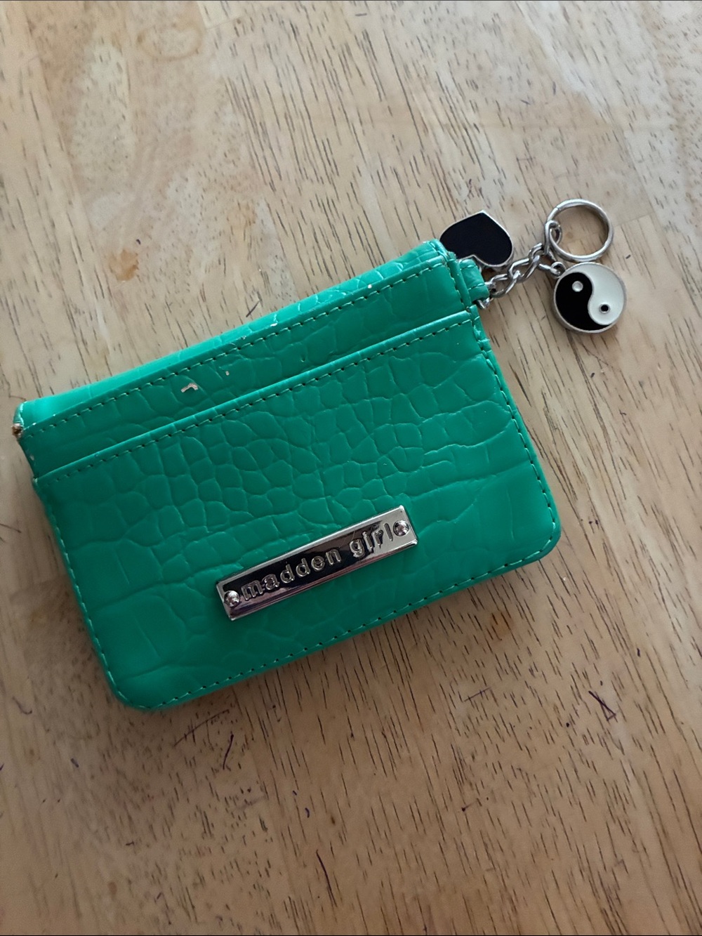 Madden Girl Turquoise Croc-Embossed Card Holder with Yin-Yang Keychain
